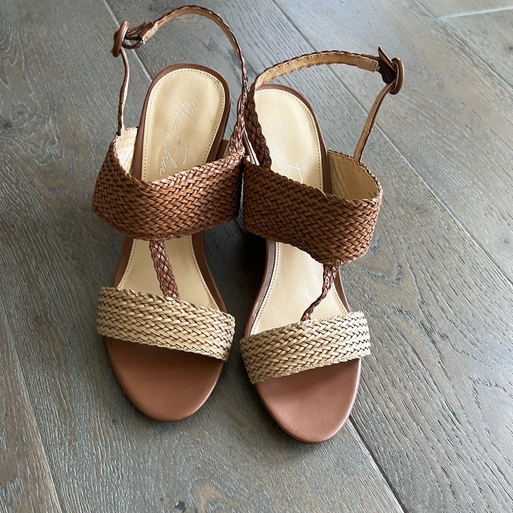 NWOT - Marc Fisher Wedge Sandals - Picture 8 of 8
